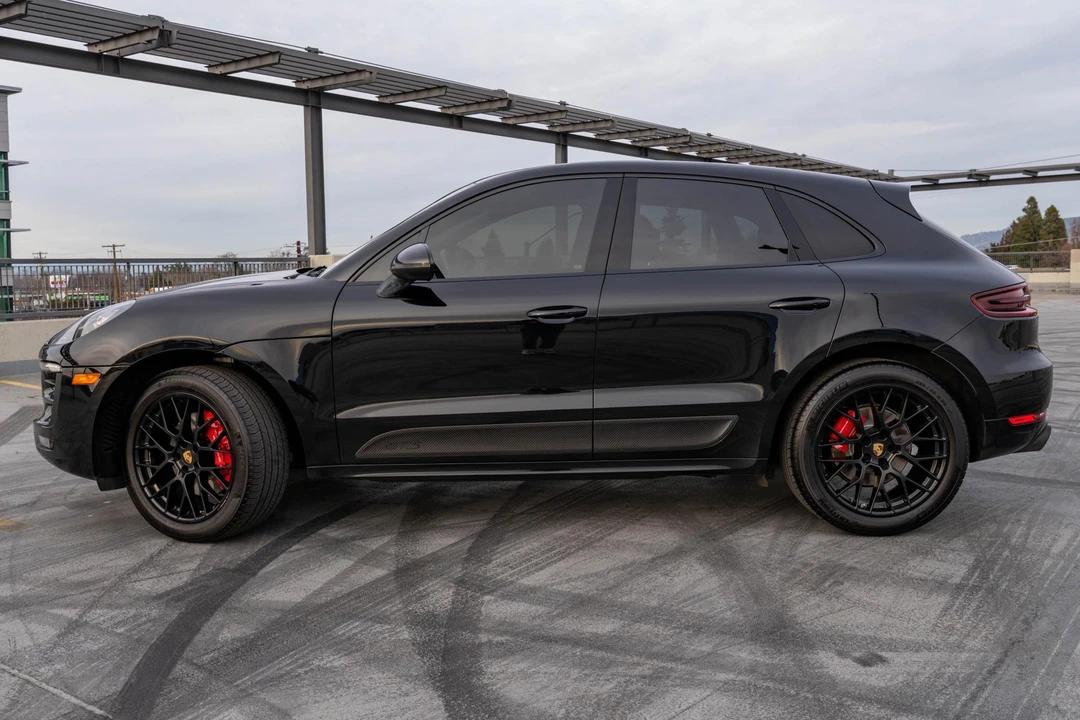 2018 Porsche Macan GTS - Image 3 of 31
