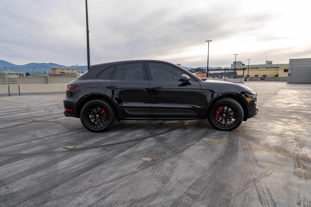 2018 Porsche Macan GTS - Image 14 of 31