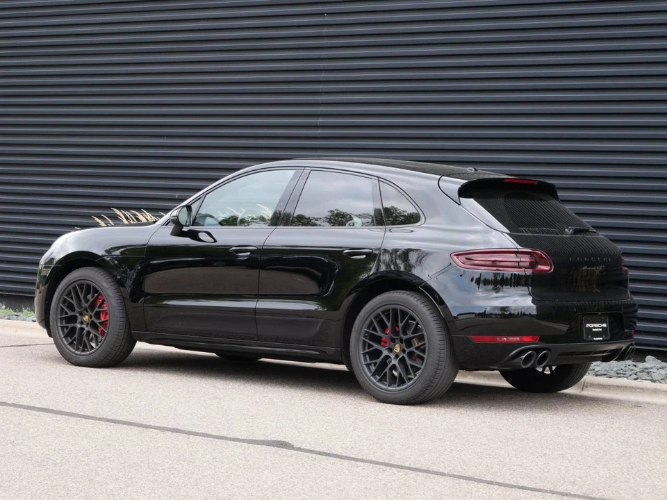 2018 Porsche Macan GTS - Image 3 of 5