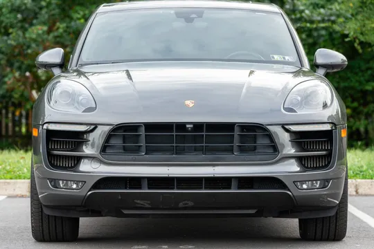 2018 Porsche Macan GTS - Image 3 of 31