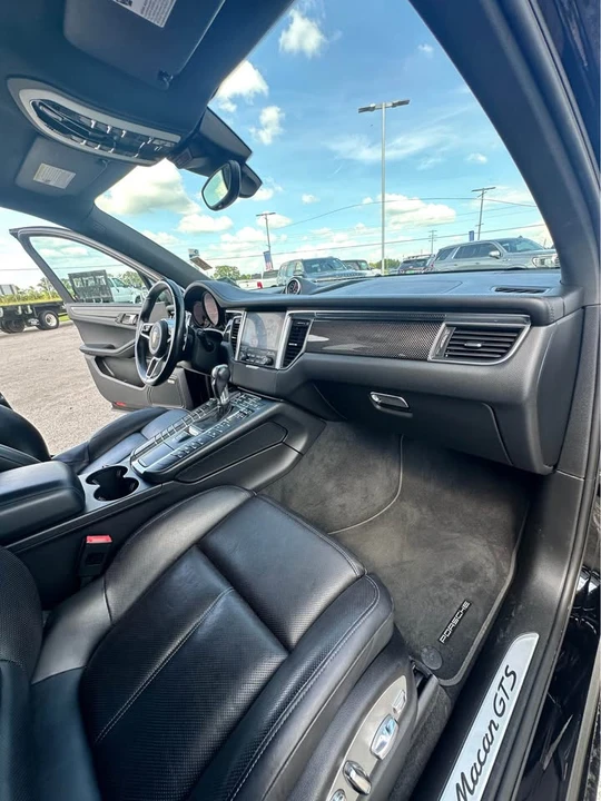 2018 Porsche Macan GTS - Image 12 of 16