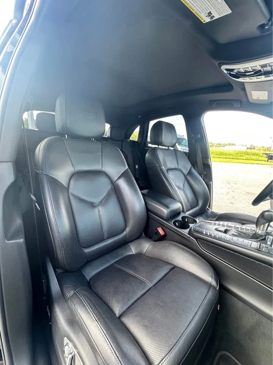 2018 Porsche Macan GTS - Image 13 of 16