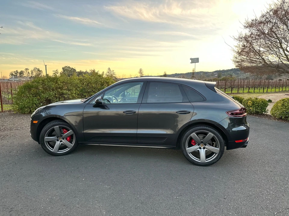2018 Porsche Macan GTS - Image 3 of 13