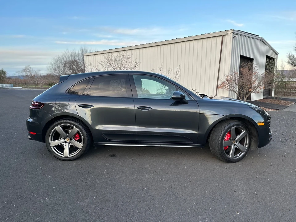 2018 Porsche Macan GTS - Image 5 of 13