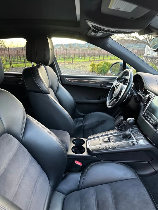 2018 Porsche Macan GTS - Image 10 of 13