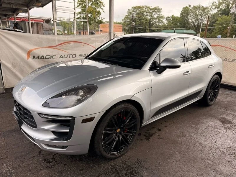2018 Porsche Macan GTS - Image 8 of 12