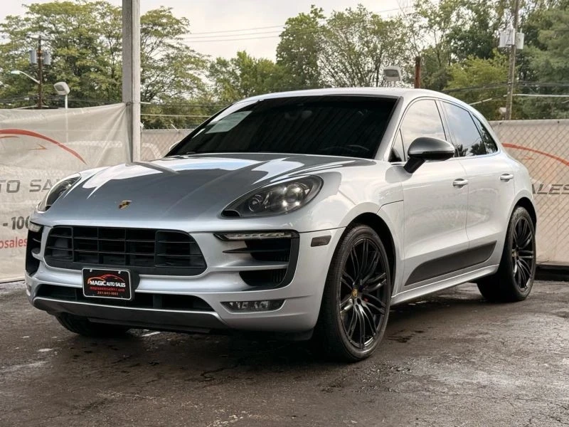 2018 Porsche Macan GTS - Image 5 of 12