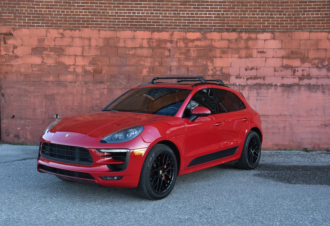 2018 Porsche Macan GTS - Image 4 of 31