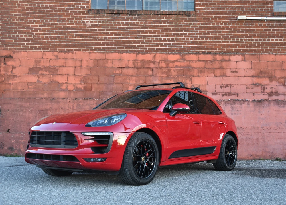 2018 Porsche Macan GTS - Image 3 of 31