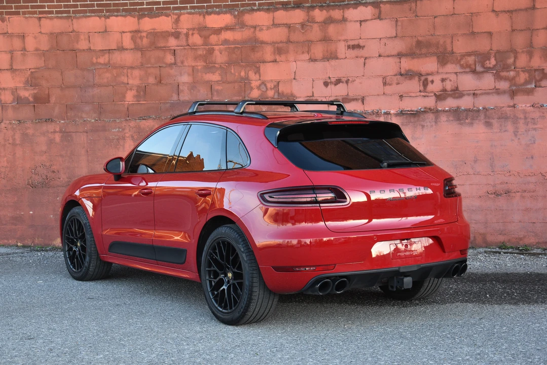 2018 Porsche Macan GTS - Image 30 of 31