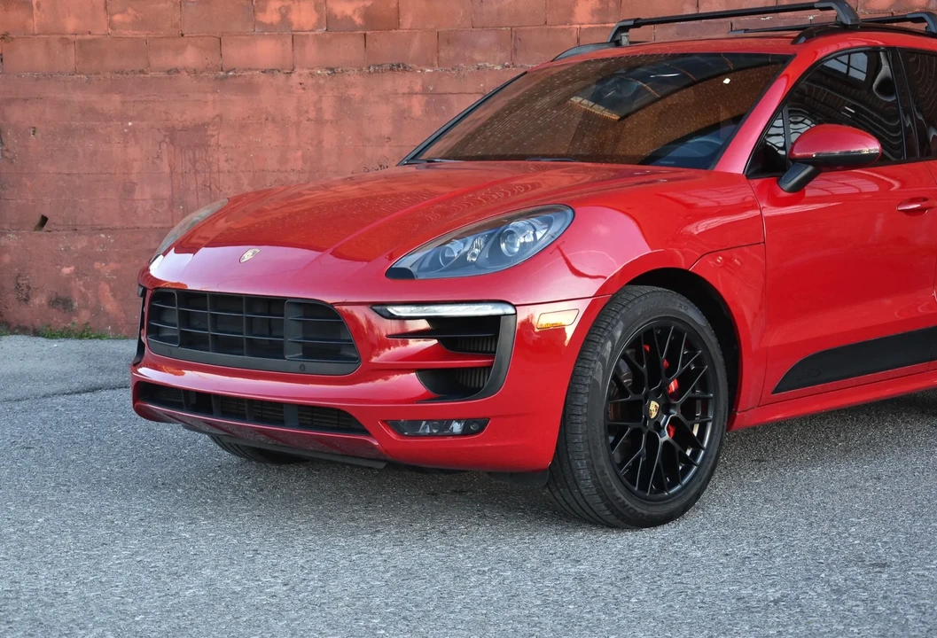 2018 Porsche Macan GTS - Image 30 of 31
