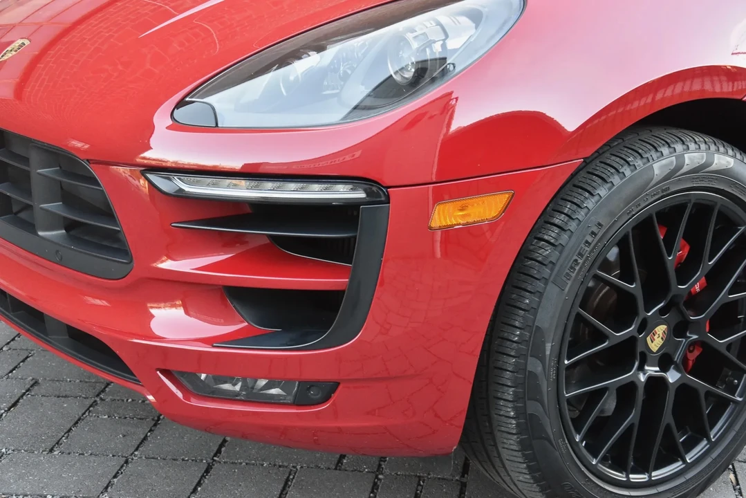 2018 Porsche Macan GTS - Image 28 of 31