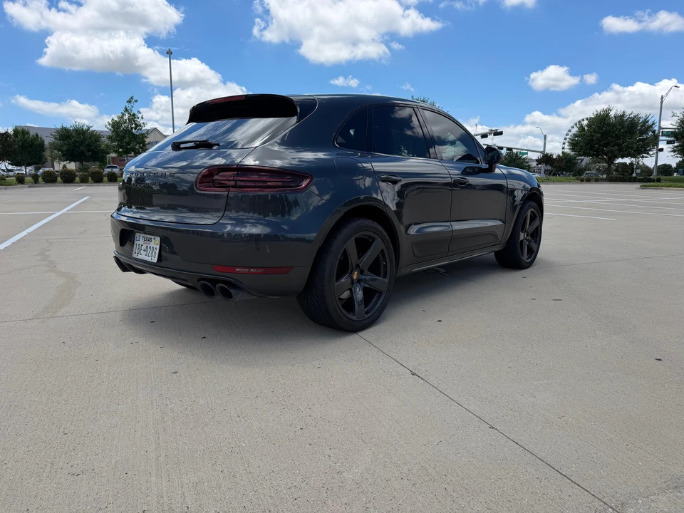 2018 Porsche Macan GTS - Image 10 of 31