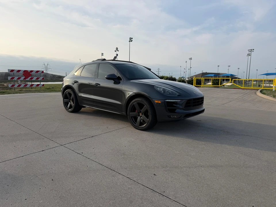 2018 Porsche Macan GTS - Image 16 of 31