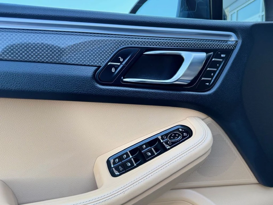 2018 Porsche Macan GTS - Image 8 of 24
