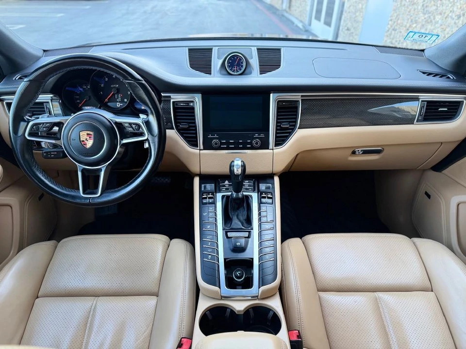 2018 Porsche Macan GTS - Image 15 of 24