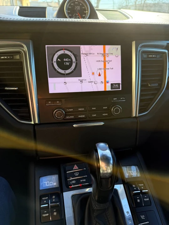 2018 Porsche Macan GTS - Image 12 of 20