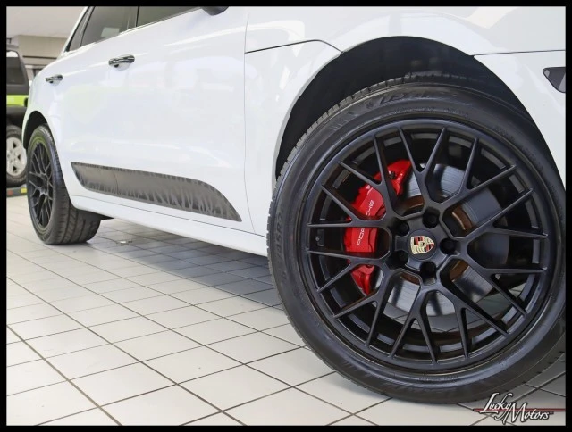 2018 Porsche Macan GTS - Image 4 of 12