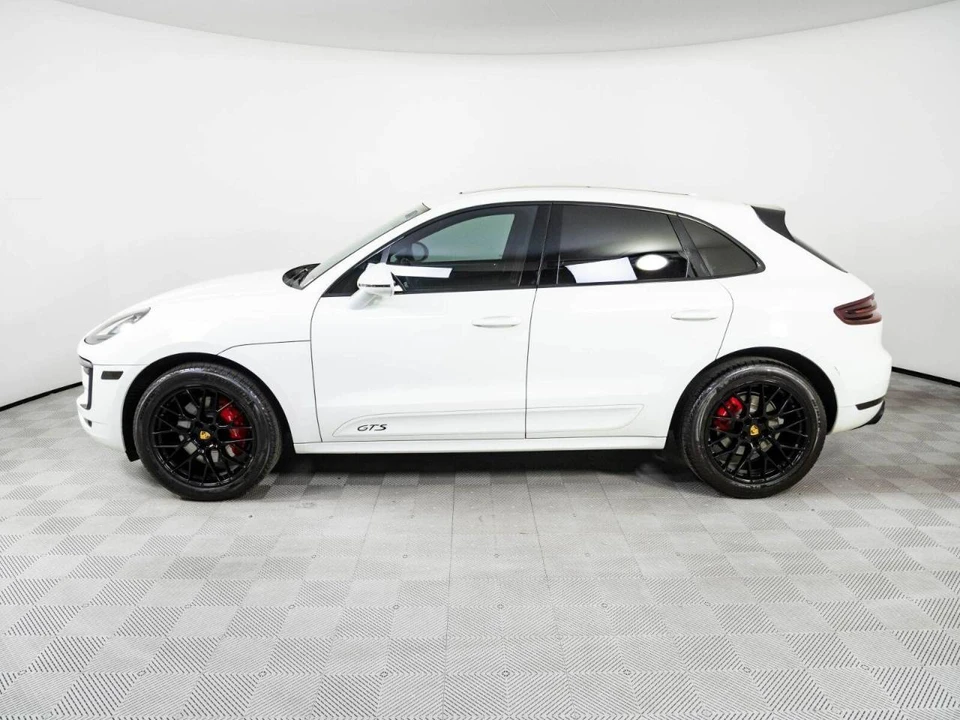 2018 Porsche Macan GTS - Image 2 of 5