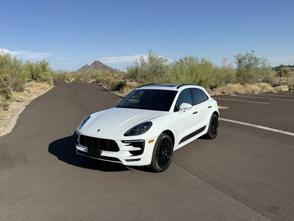2018 Porsche Macan GTS - Image 4 of 31
