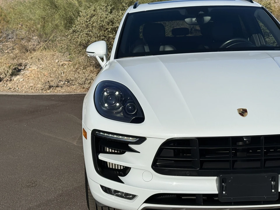 2018 Porsche Macan GTS - Image 29 of 31