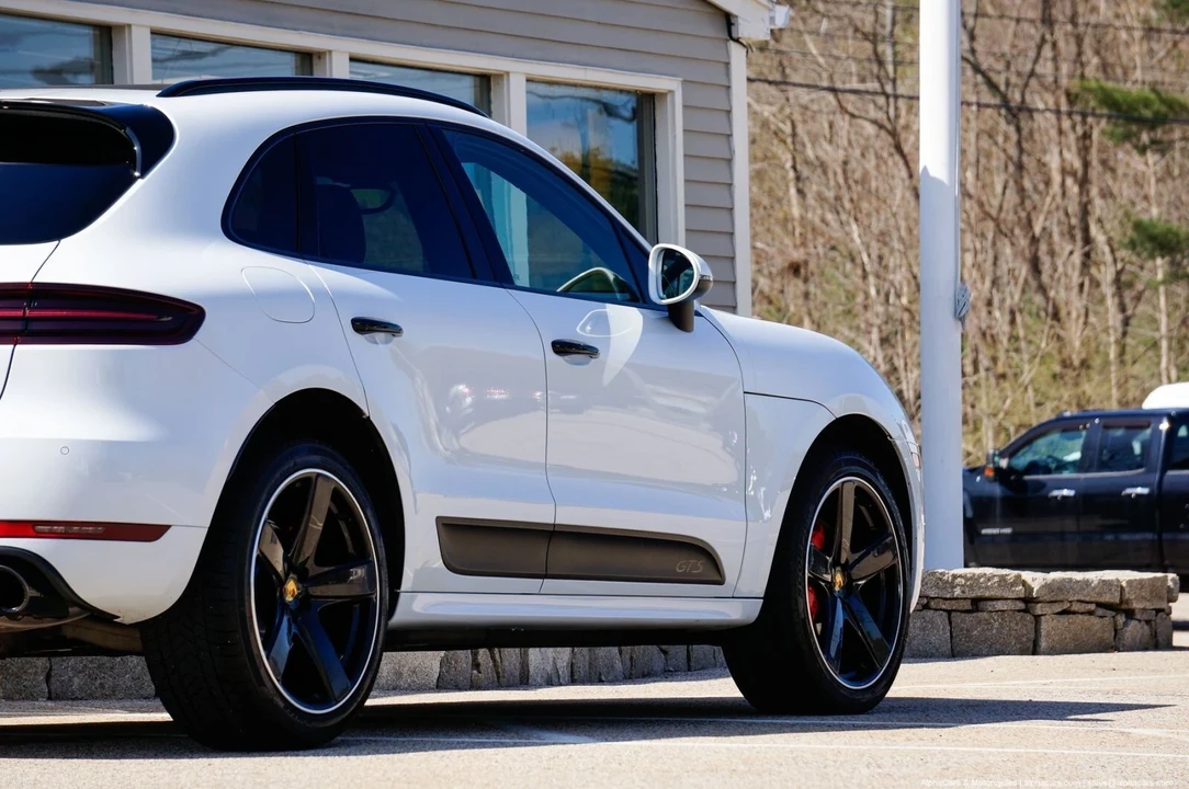 2018 Porsche Macan GTS - Image 4 of 21