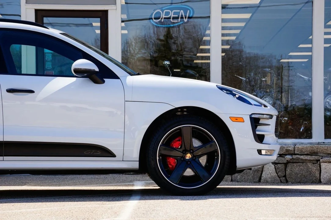 2018 Porsche Macan GTS - Image 7 of 21