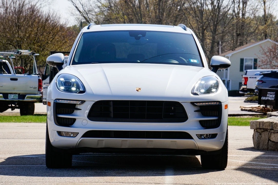 2018 Porsche Macan GTS - Image 11 of 21