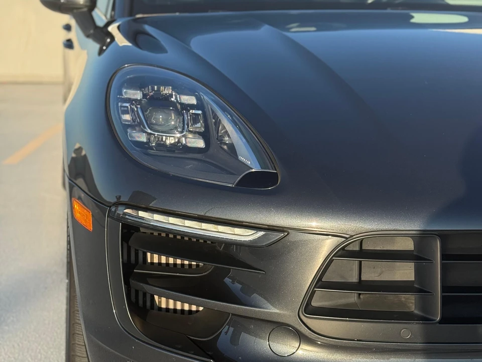 2018 Porsche Macan GTS - Image 14 of 31