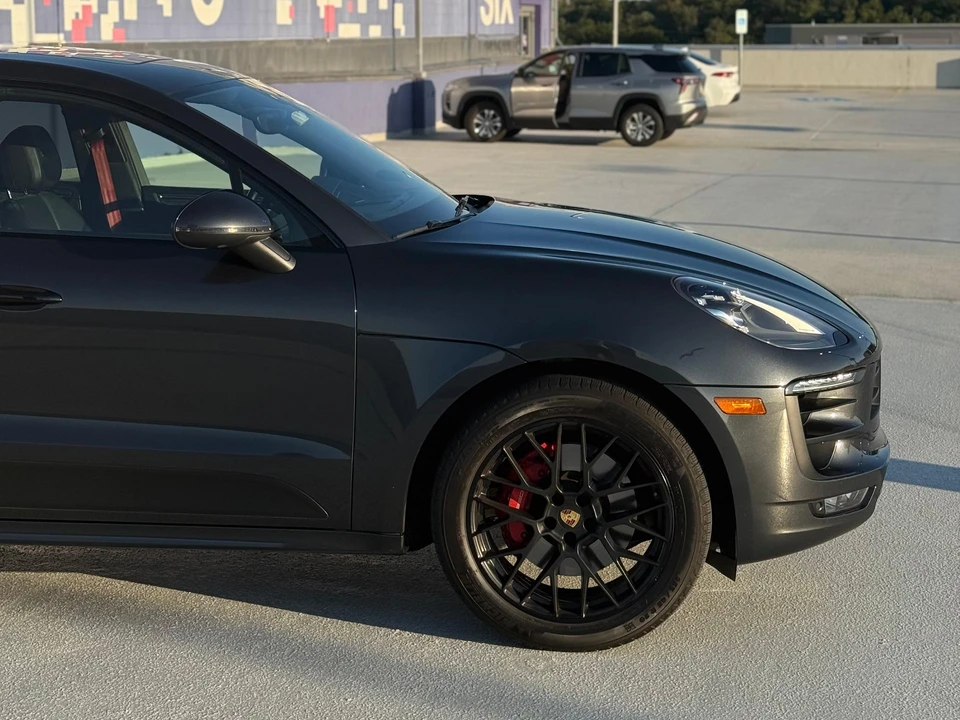 2018 Porsche Macan GTS - Image 22 of 31