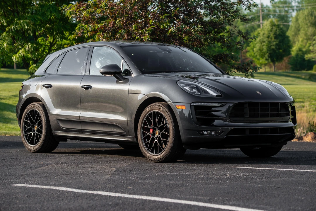 2018 Porsche Macan GTS - Image 10 of 31