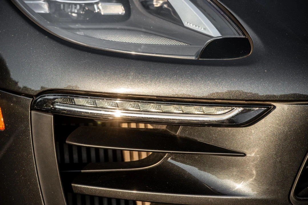 2018 Porsche Macan GTS - Image 14 of 31