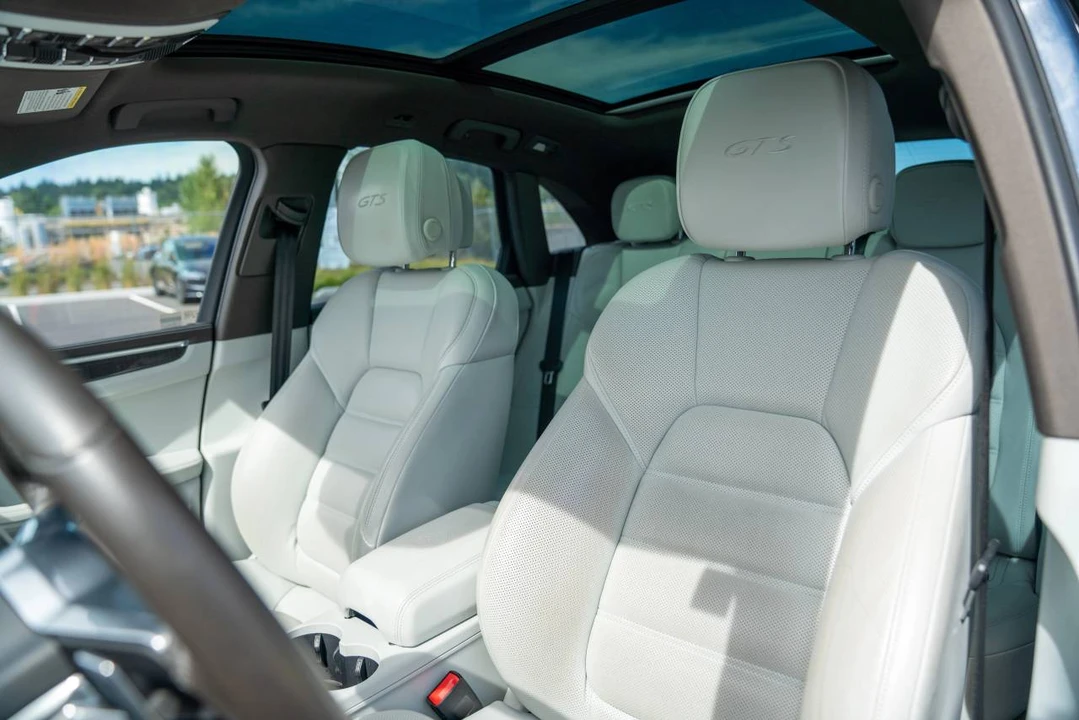 2018 Porsche Macan GTS - Image 5 of 5