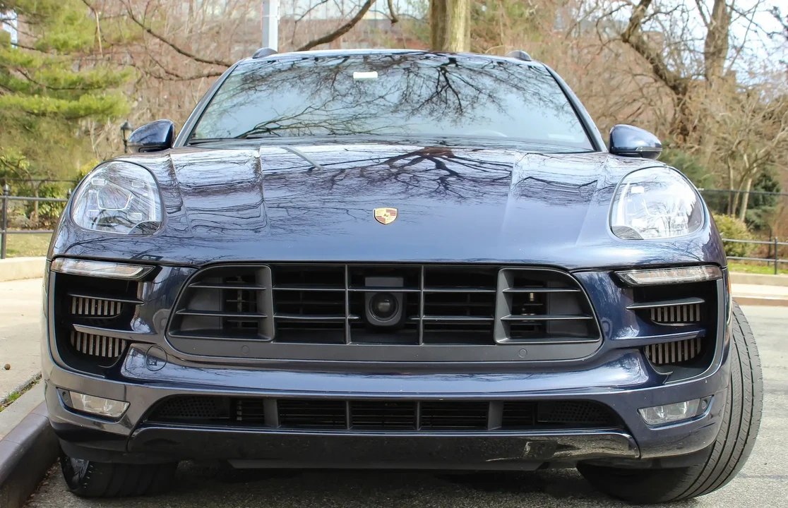 2018 Porsche Macan GTS - Image 3 of 6