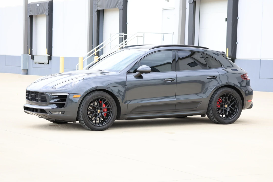 2018 Porsche Macan GTS - Image 13 of 31