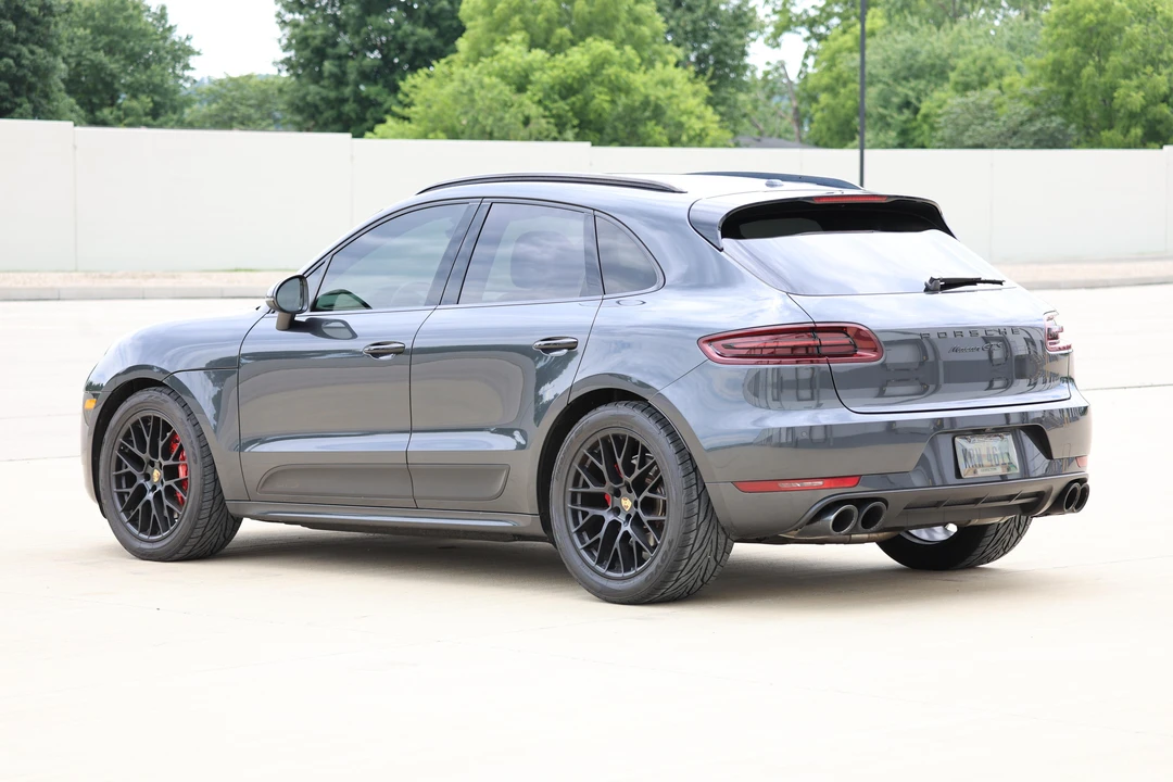 2018 Porsche Macan GTS - Image 22 of 31