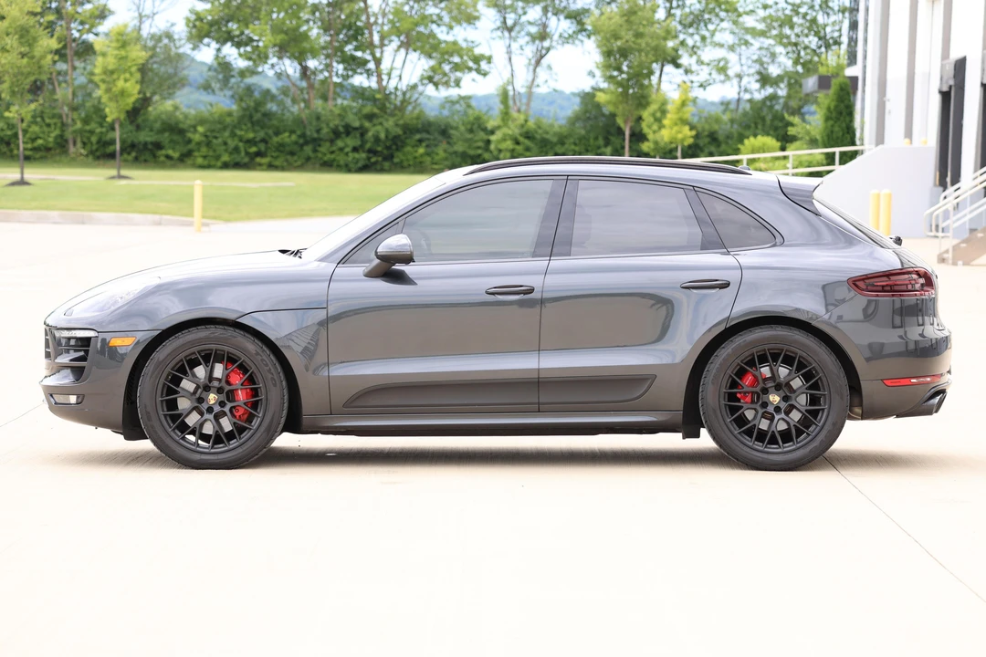 2018 Porsche Macan GTS - Image 15 of 31