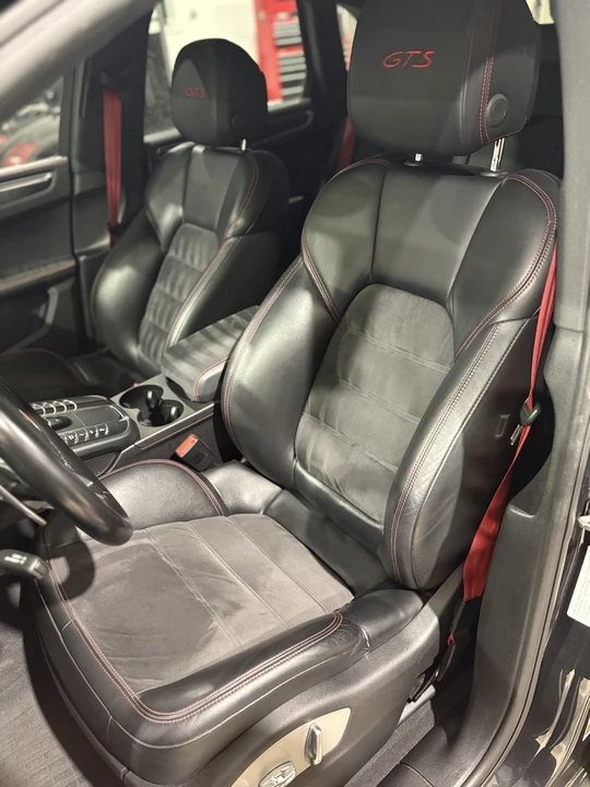 2018 Porsche Macan GTS - Image 6 of 14