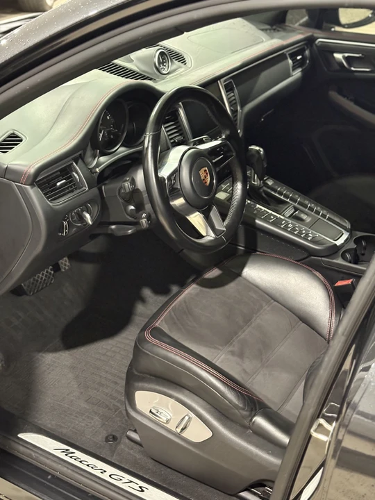 2018 Porsche Macan GTS - Image 12 of 14