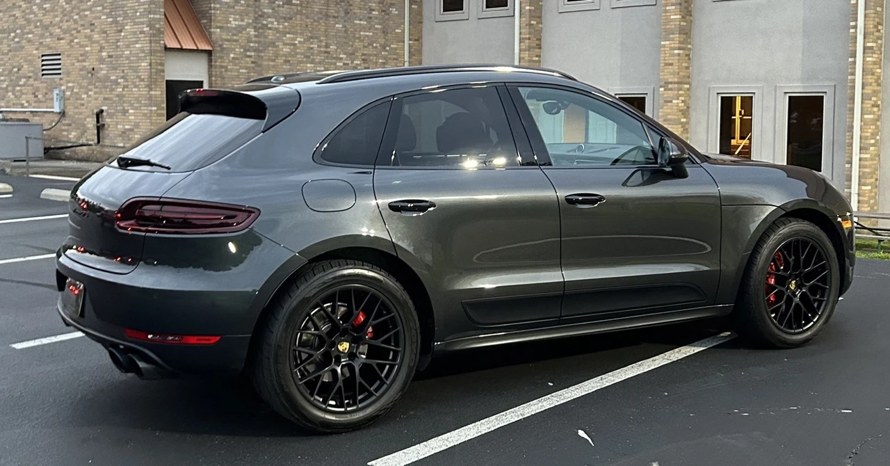 2018 Porsche Macan GTS - Image 2 of 14