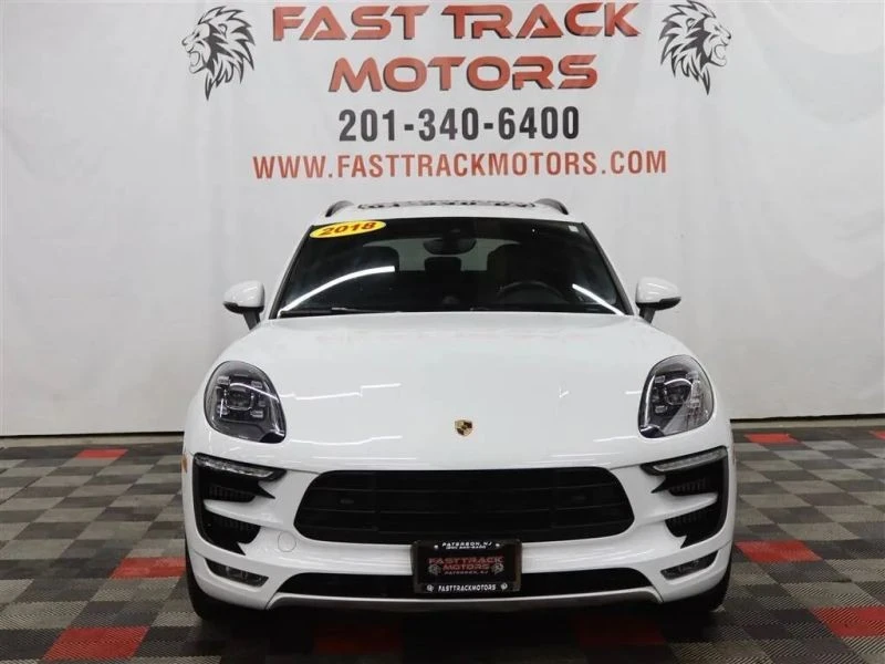 2018 Porsche Macan GTS - Image 3 of 12
