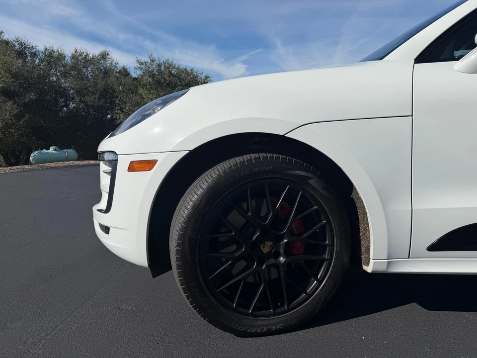 2018 Porsche Macan GTS - Image 16 of 31