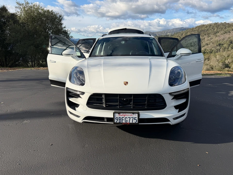 2018 Porsche Macan GTS - Image 6 of 31
