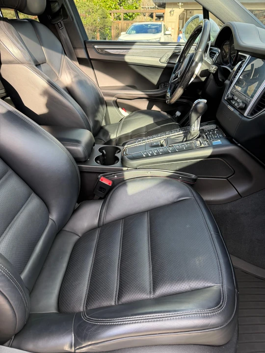 2018 Porsche Macan GTS - Image 29 of 31