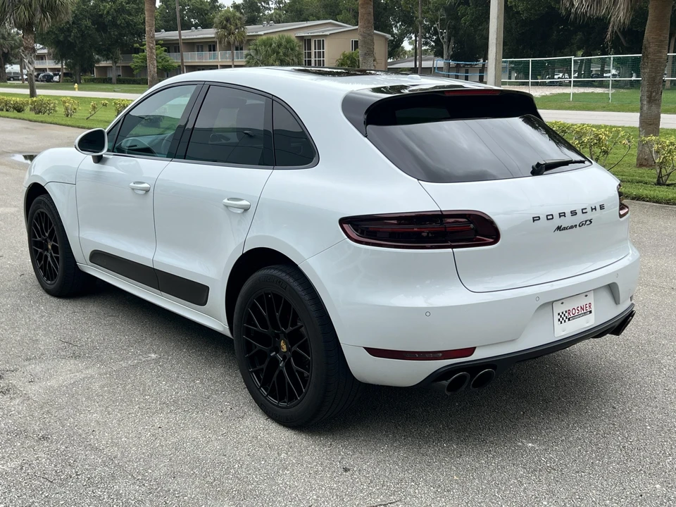 2018 Porsche Macan GTS - Image 12 of 31