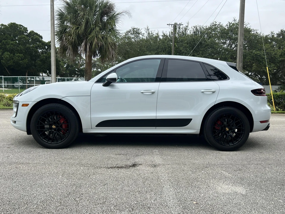 2018 Porsche Macan GTS - Image 14 of 31