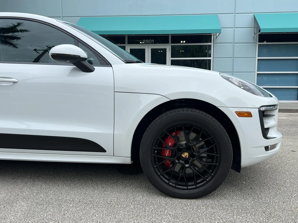 2018 Porsche Macan GTS - Image 16 of 31