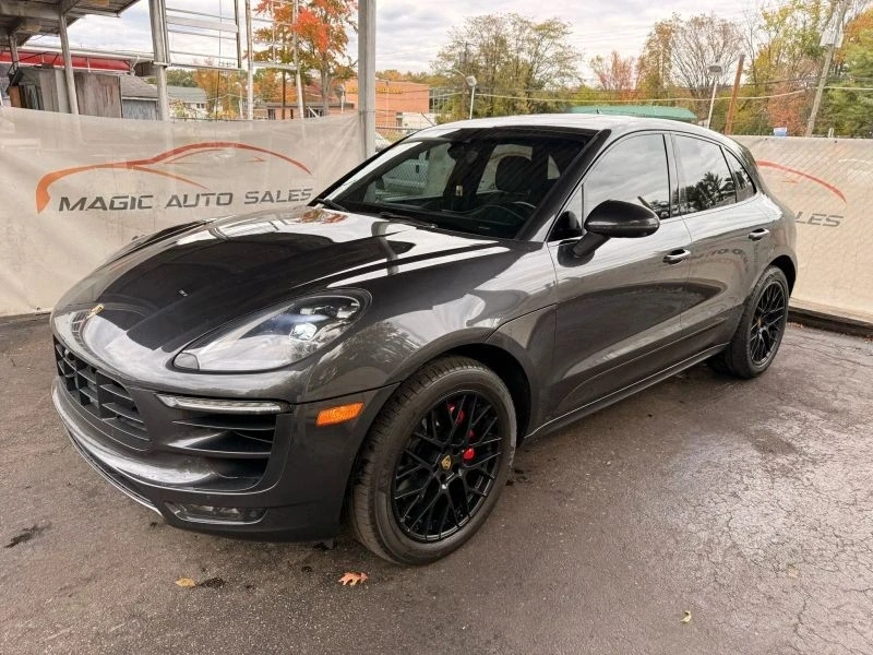 2018 Porsche Macan GTS - Image 8 of 12