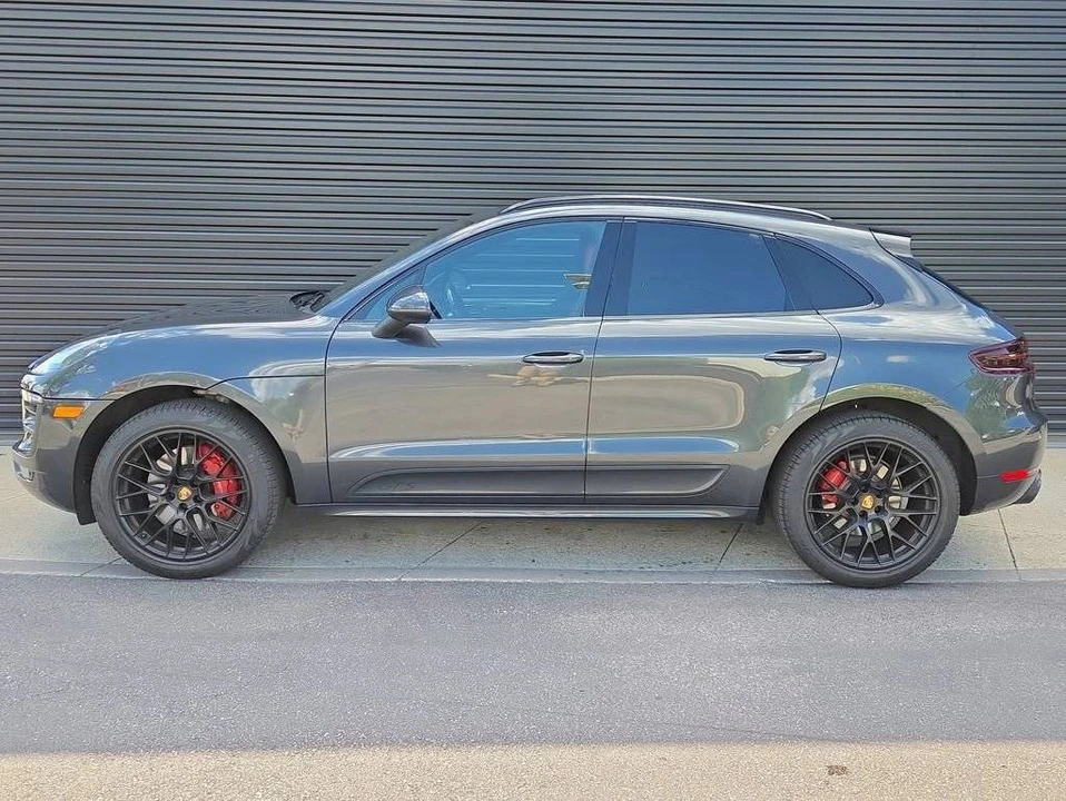 2018 Porsche Macan GTS - Image 2 of 5