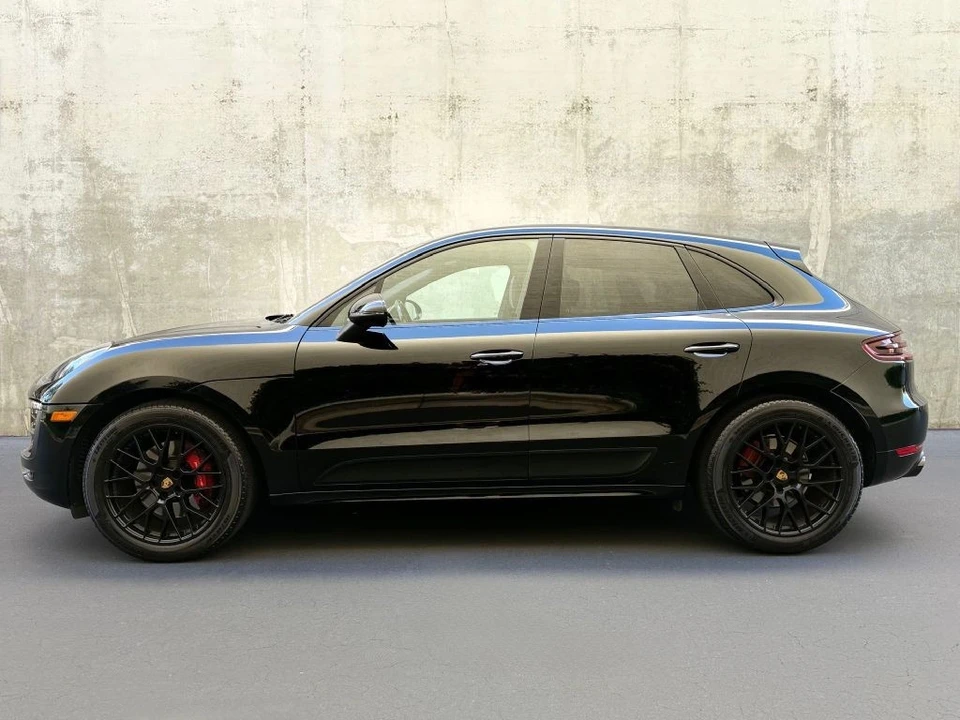 2018 Porsche Macan GTS - Image 10 of 21